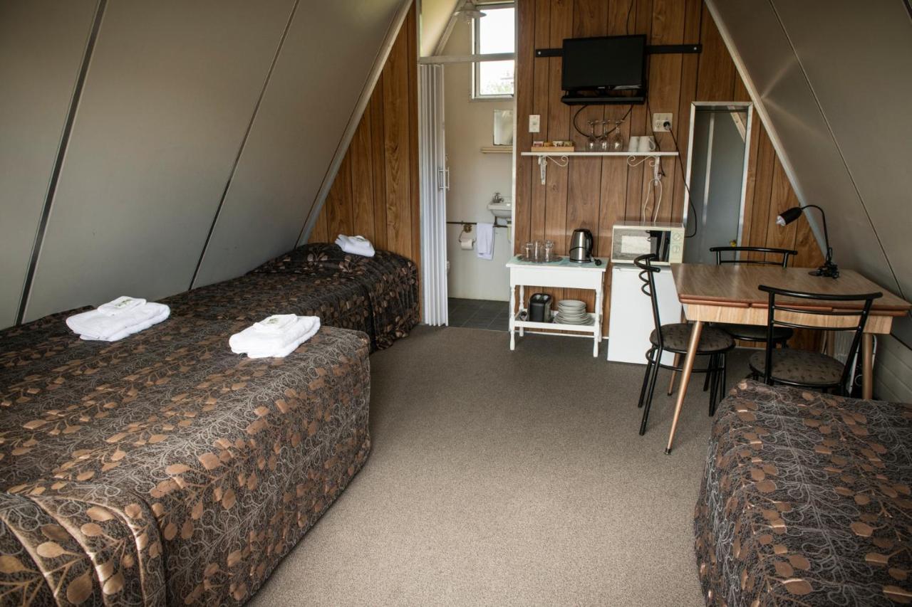 Rangiora Eco Holiday Park Fernside 외부 사진
