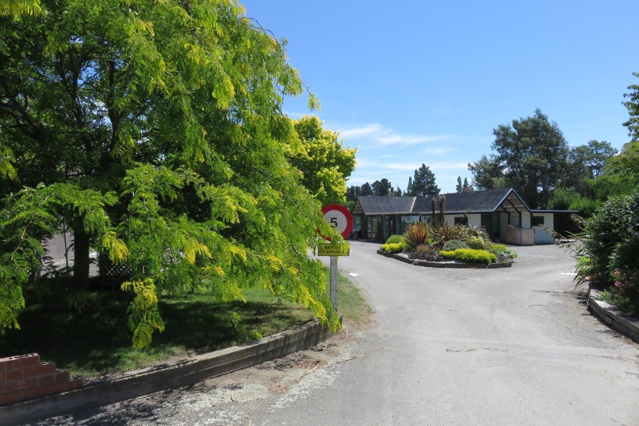 Rangiora Eco Holiday Park Fernside 외부 사진
