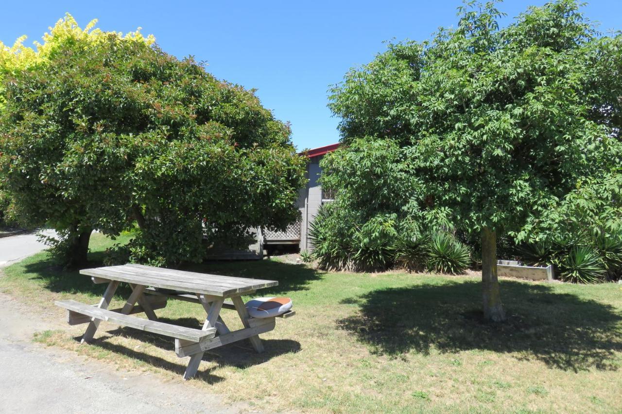 Rangiora Eco Holiday Park Fernside 외부 사진