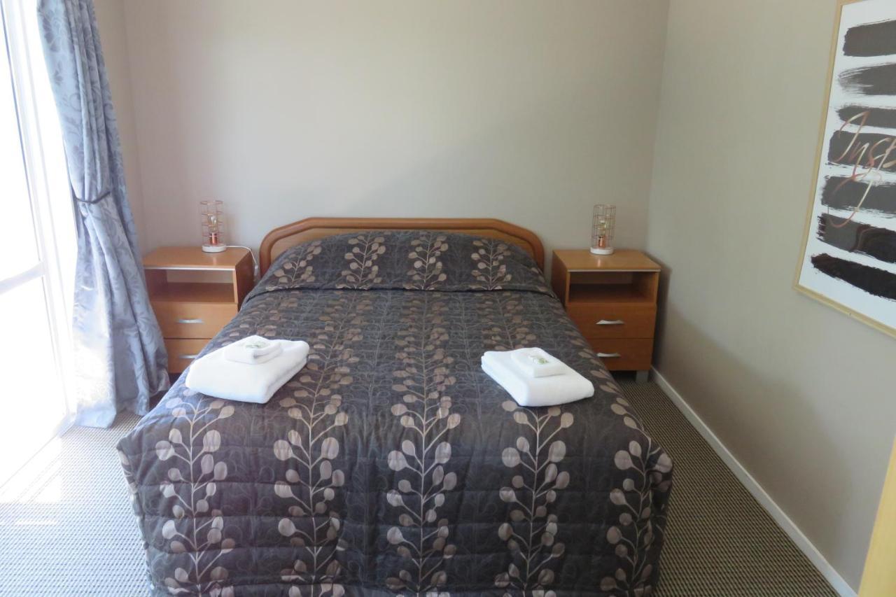 Rangiora Eco Holiday Park Fernside 외부 사진